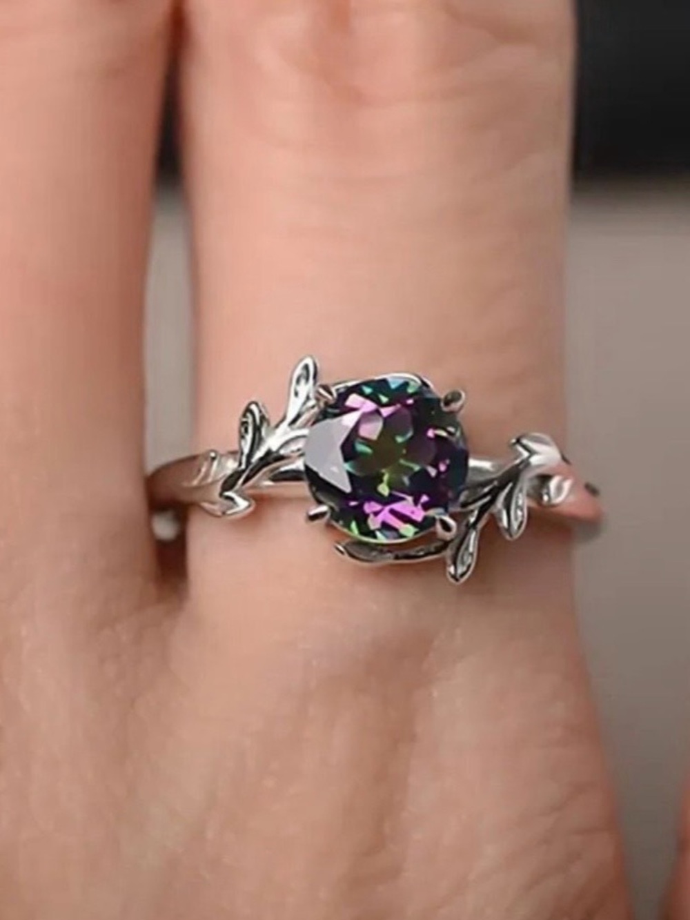 925 Sterling Silver Round Cut Alexandrite Color Changing Stone Ring Size 7.5